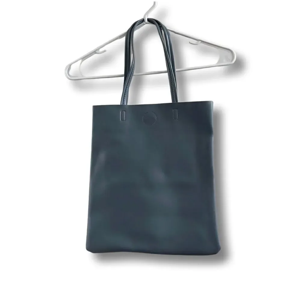 Blue Bag   - Picture 2 of 6